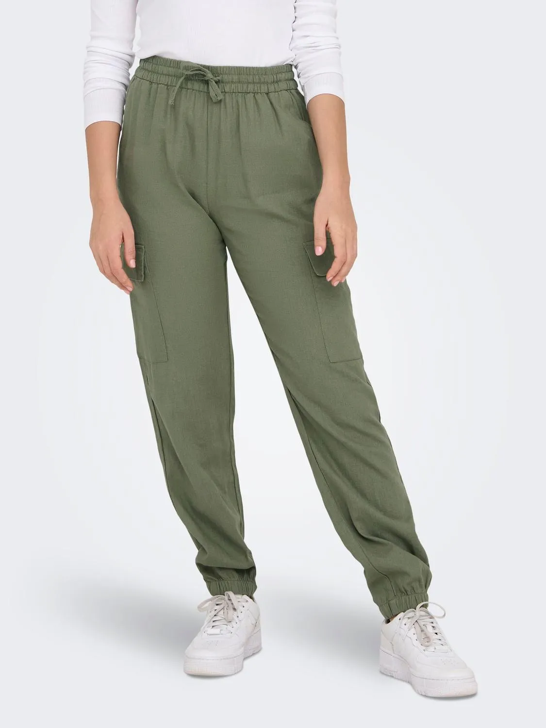 15310987 ONLcaro Linen Pull up Cargo trousers