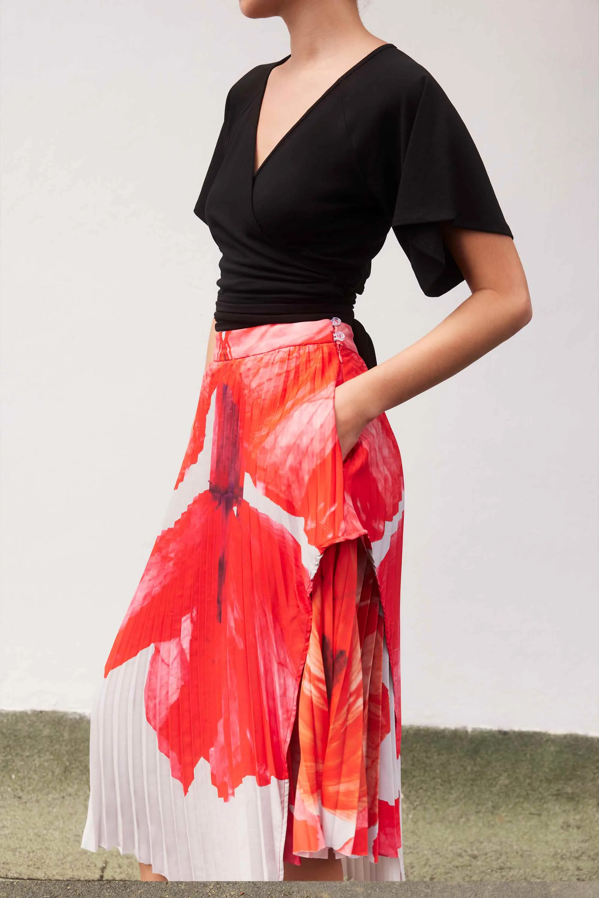 Asymmetrical Layered Pleated Skirt (Mexican Primrose Willow)