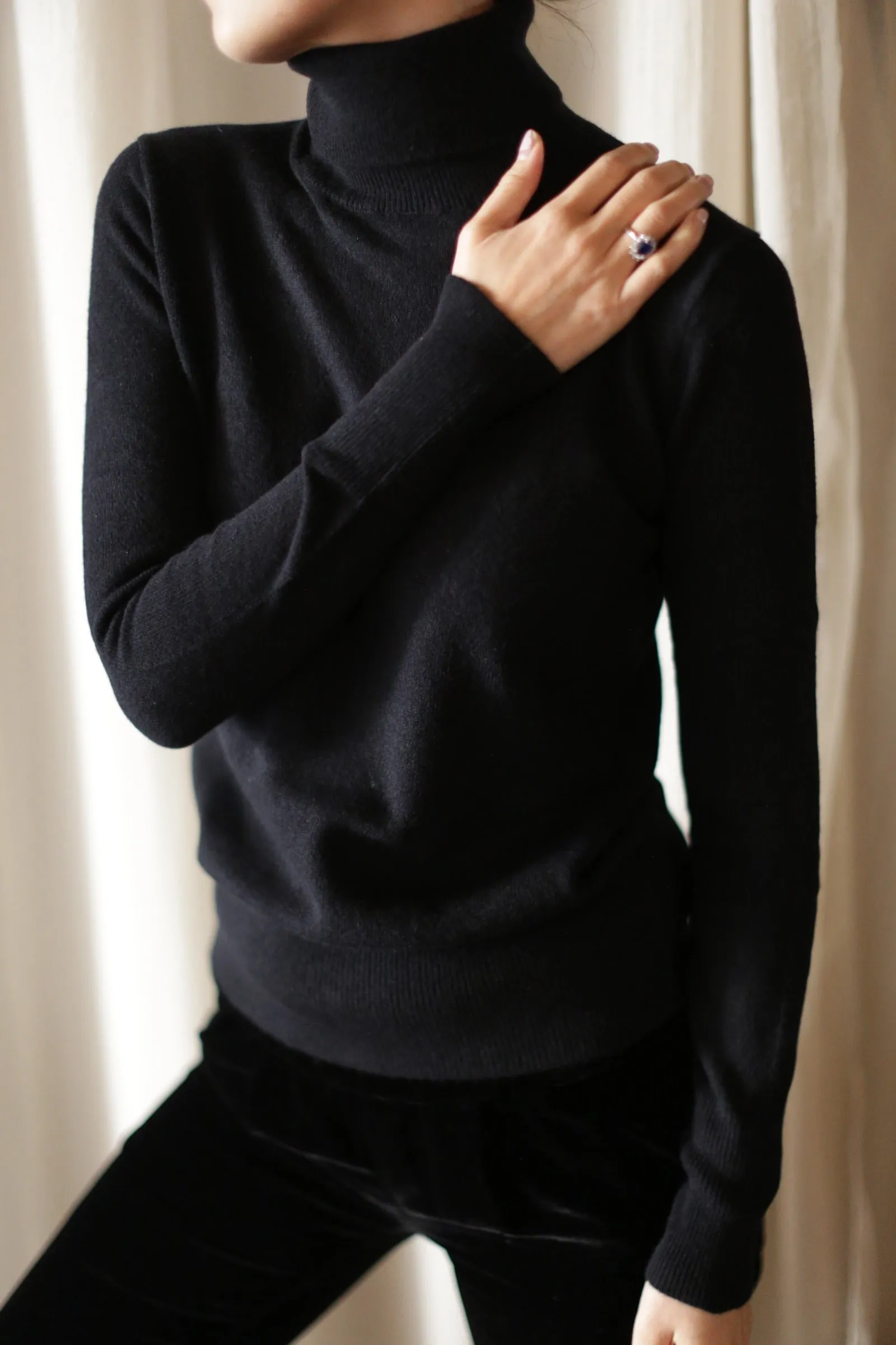 Cashmere Turtleneck