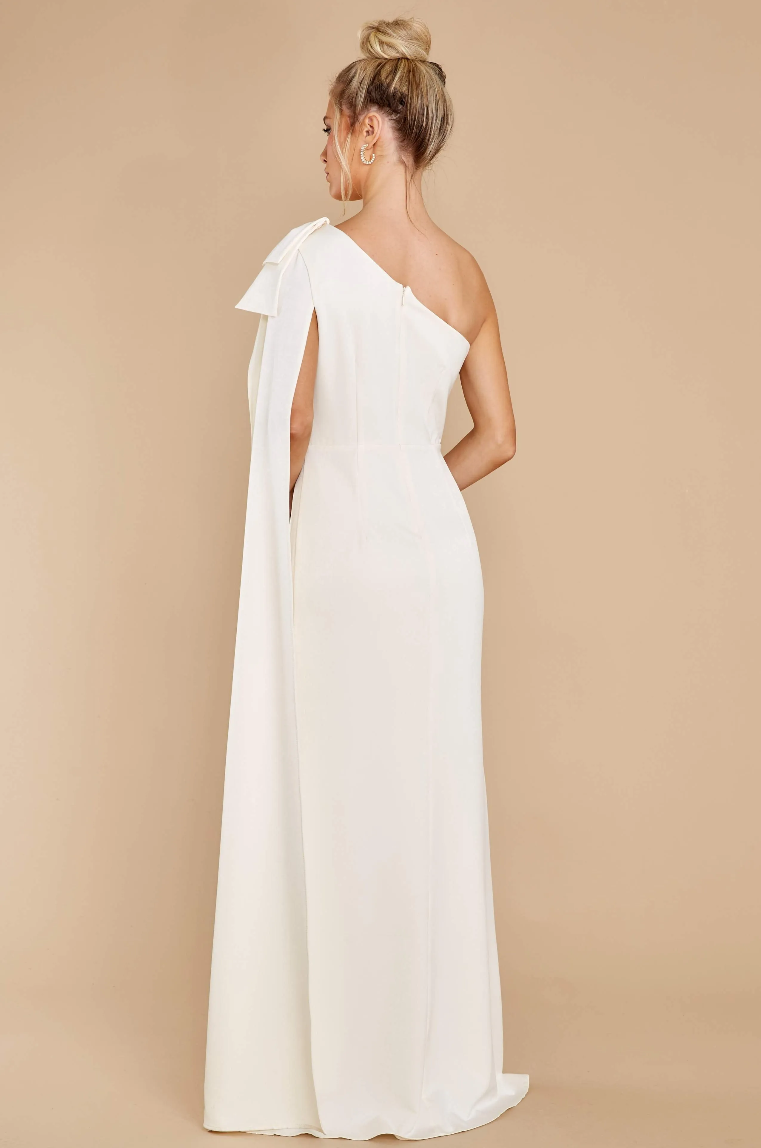 Elegance And Grace Ivory Maxi Dress