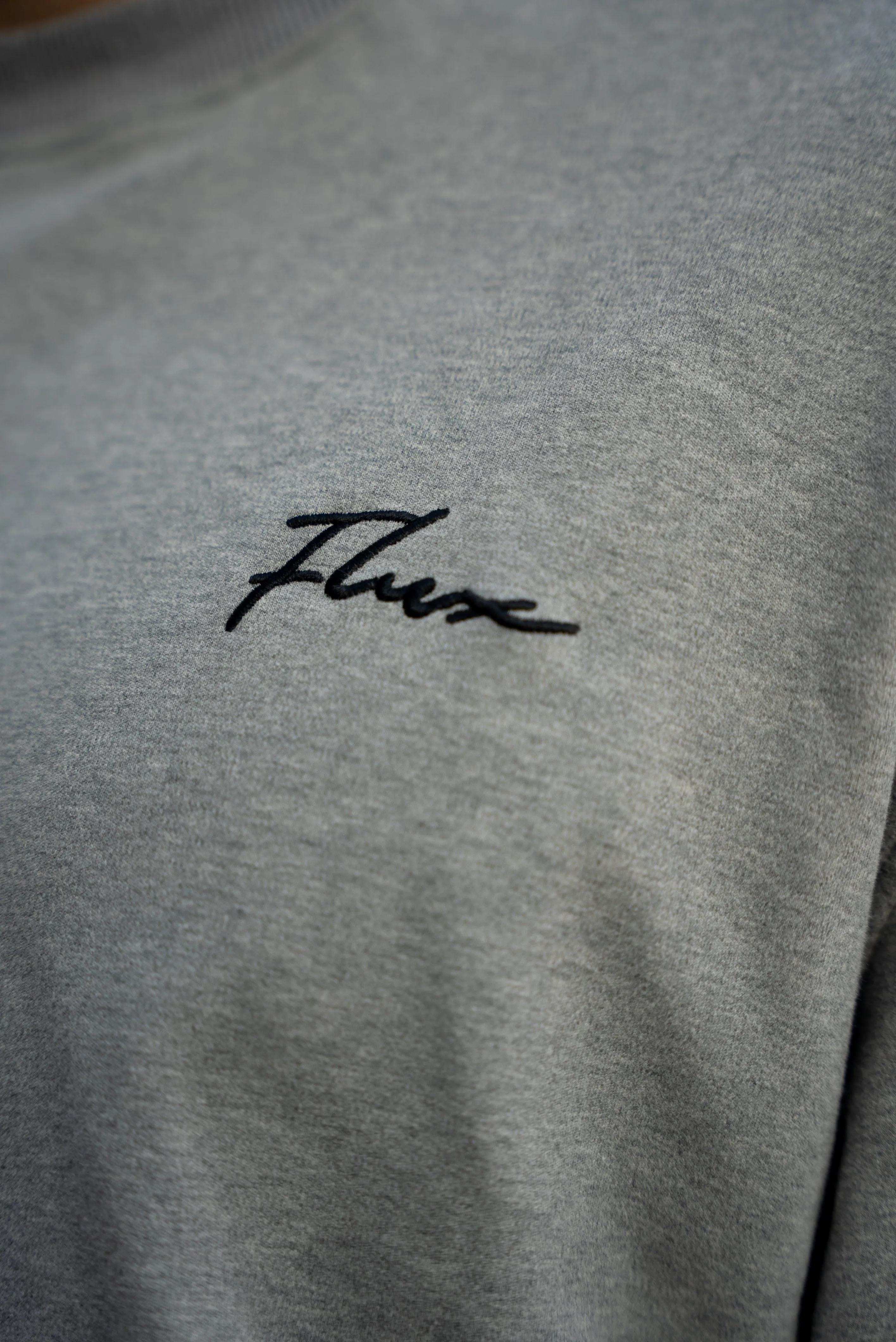 Flux "PREMIUM" Crewneck(GRAB SIZE DOWN)