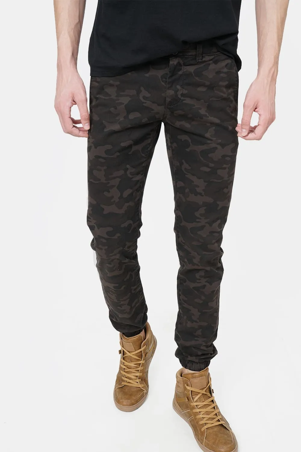 Jogger Fit Printed Trouser