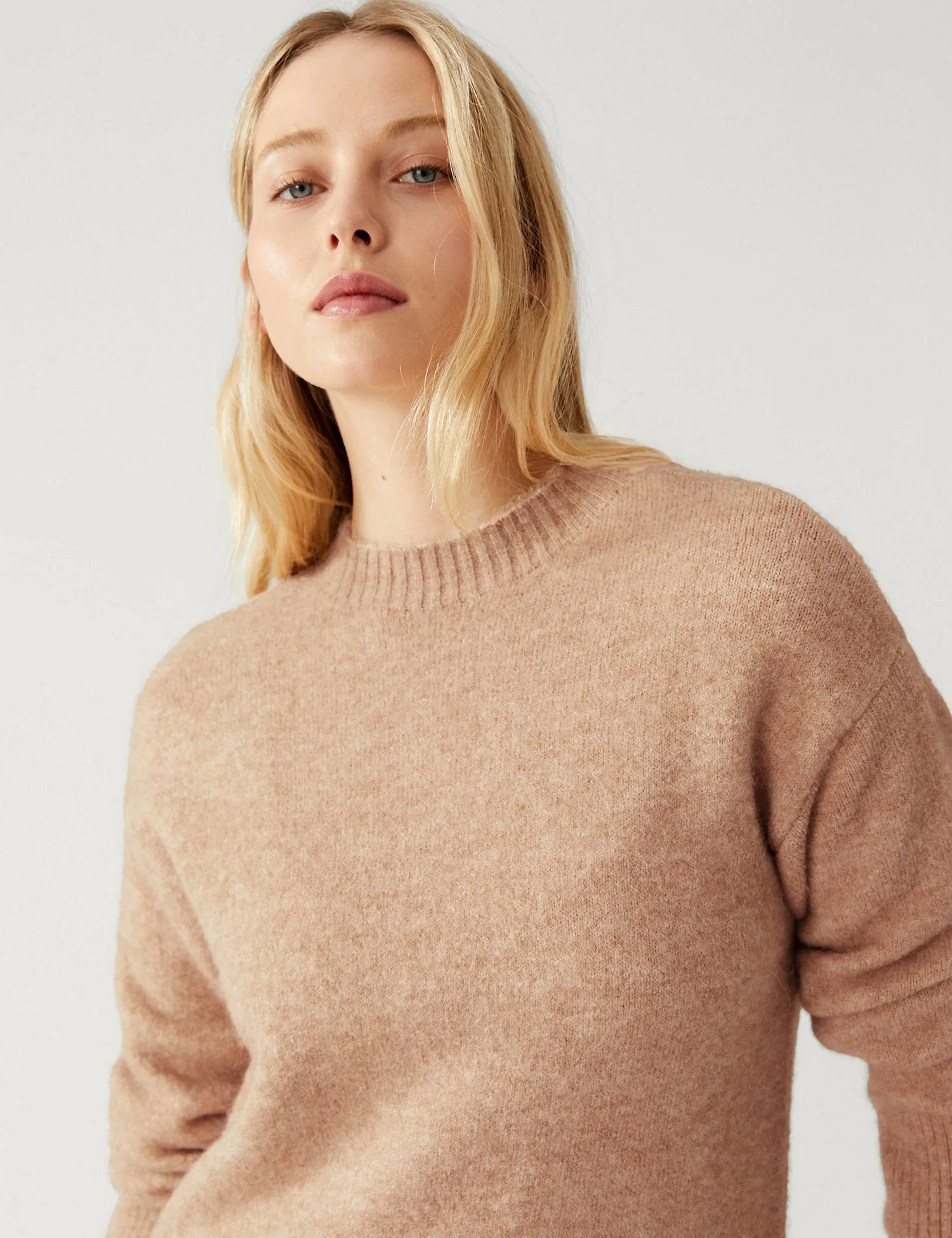 Knitted Crew Neck Dress