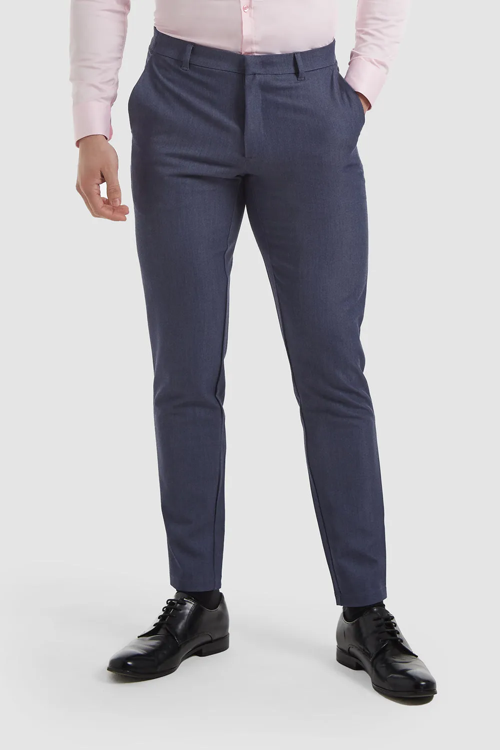 Muscle Fit Essential Trousers 2.0 in Chambray