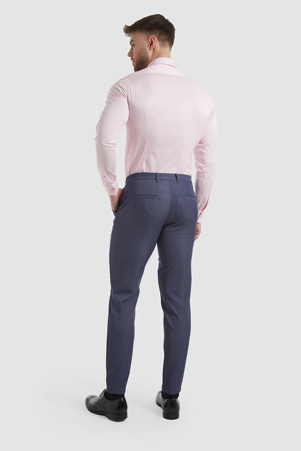 Muscle Fit Essential Trousers 2.0 in Chambray