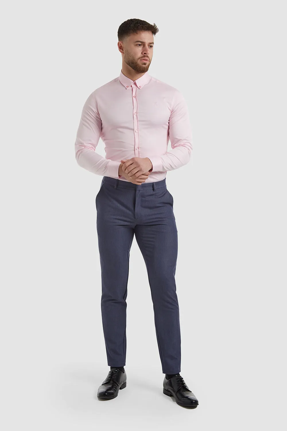 Muscle Fit Essential Trousers 2.0 in Chambray