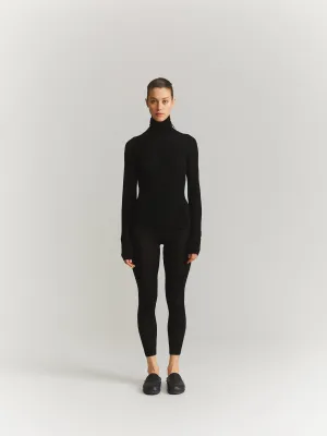 ULTRAFINE CABLE STITCH TURTLENECK - BLACK