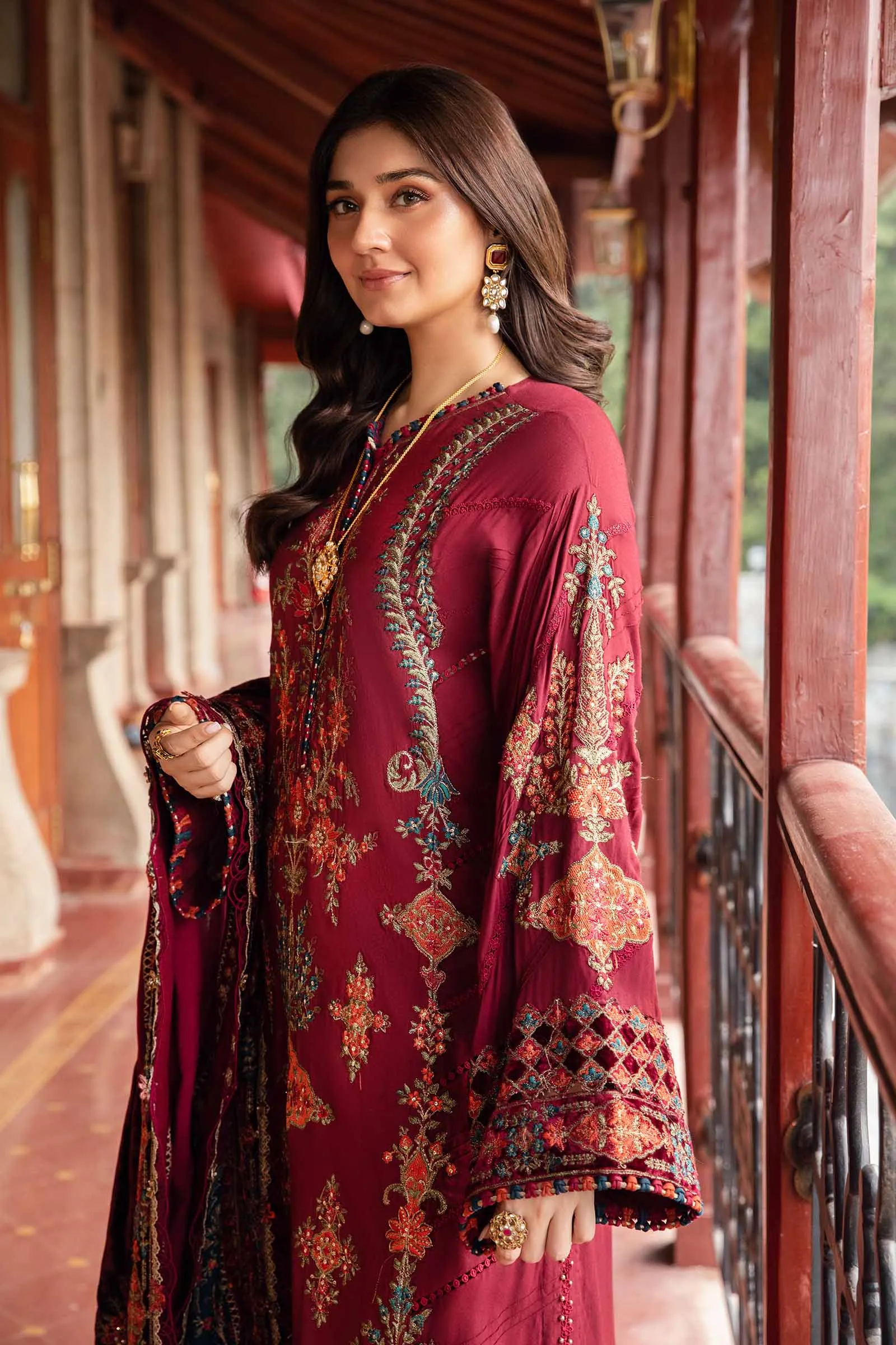 Winter Luxe'24 - 3 Piece Unstitched Embroidered Twill Linen Suit | DL-1210