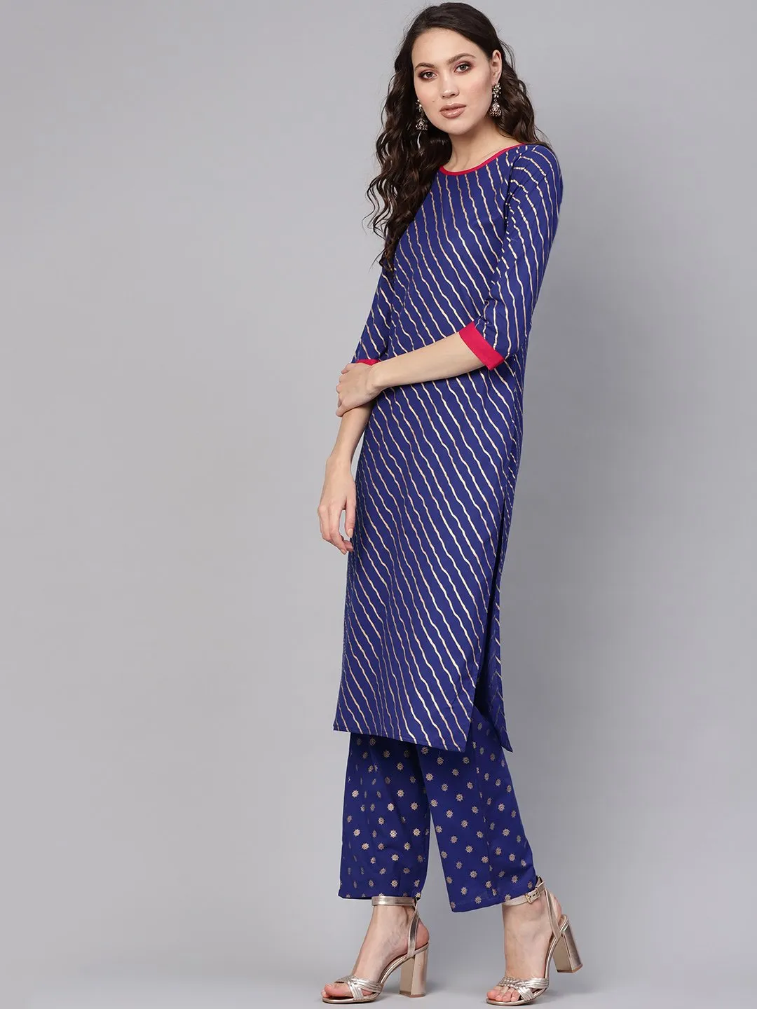 Women Blue & Golden Leheriya Print Kurta With Trousers