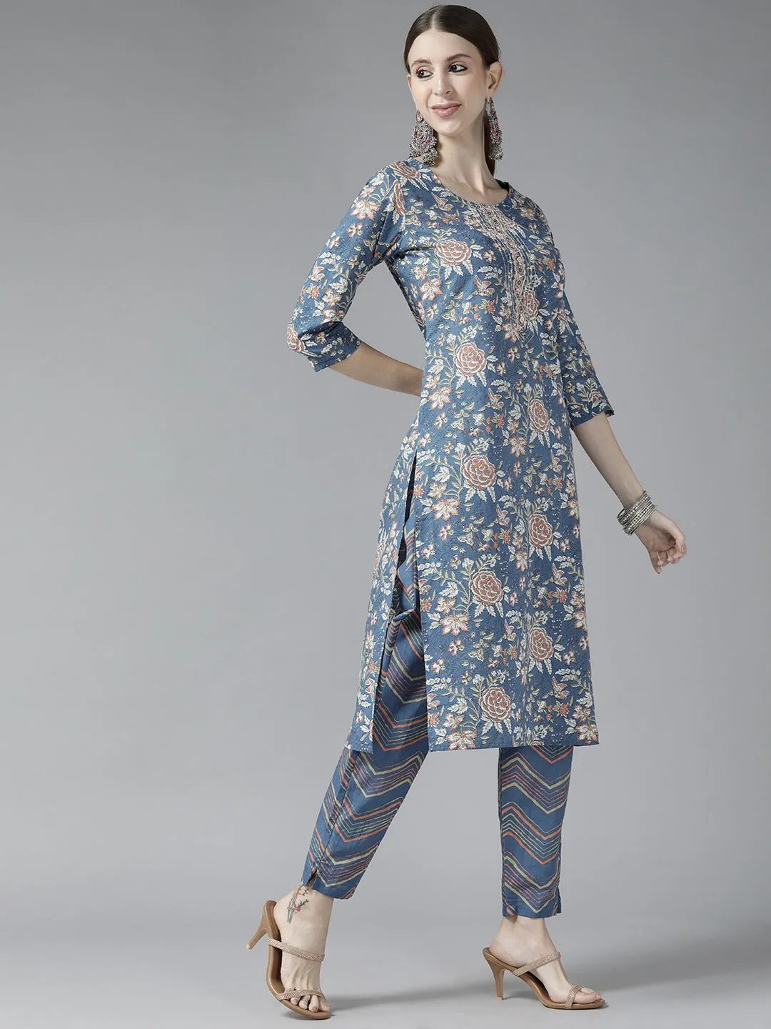 Women Blue Cotton Kurta Set With Dupatta